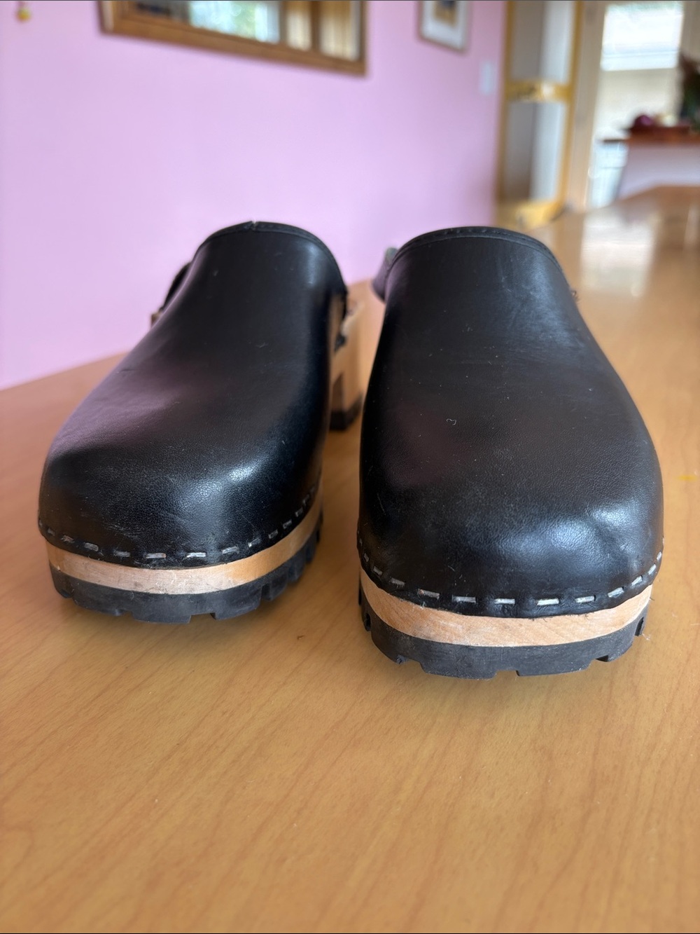 Swedish Hasbeens Black Leather Slingback Clogs with Natural Wood Sole 7.5 - Picture 5 of 5